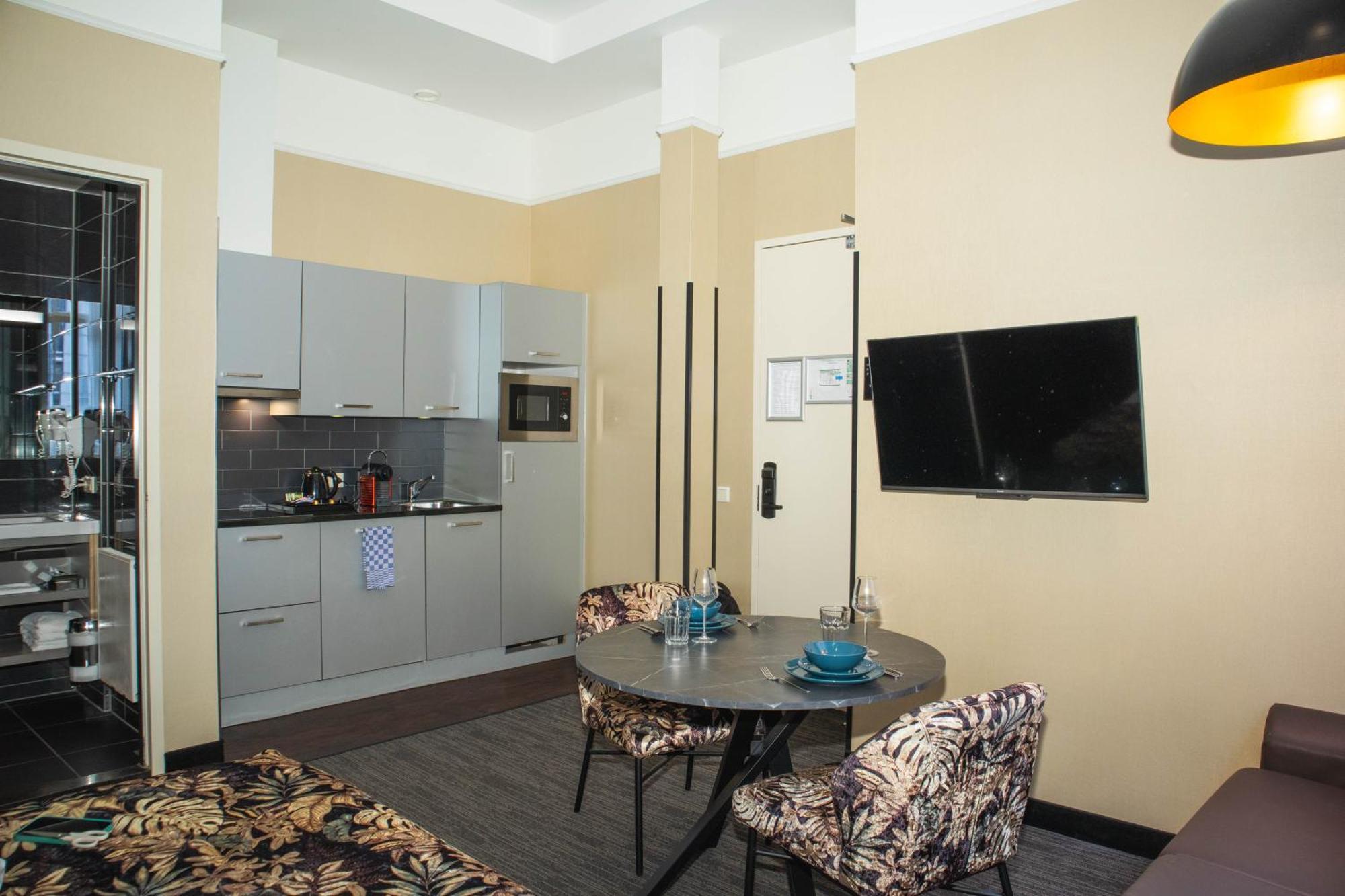 Golden Mansion Aparthotel Амстердам Екстериор снимка
