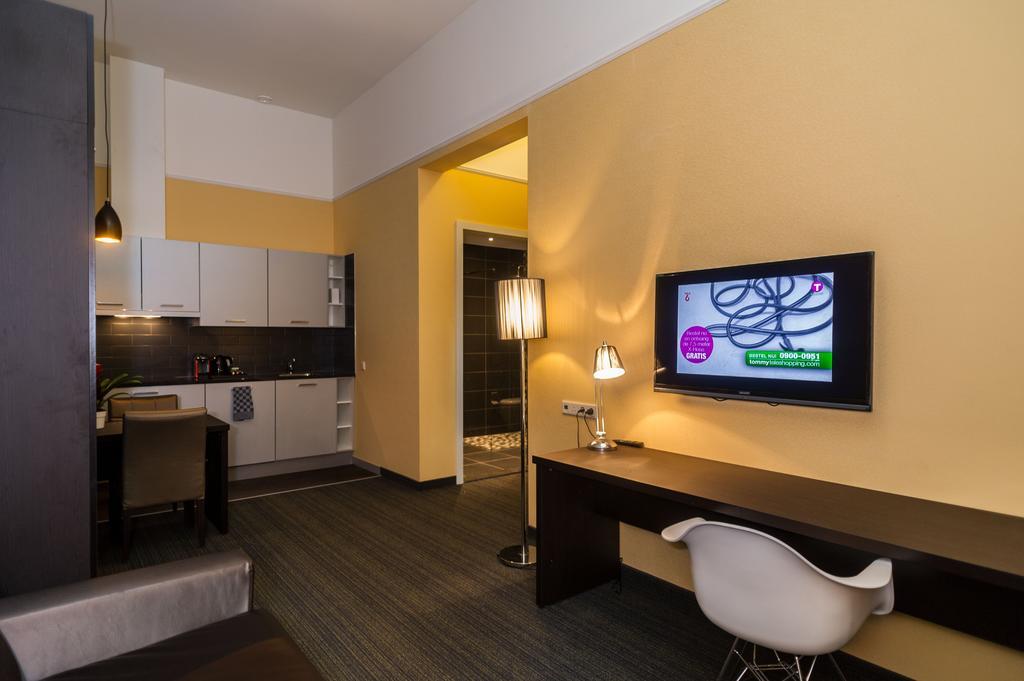 Golden Mansion Aparthotel Амстердам Екстериор снимка